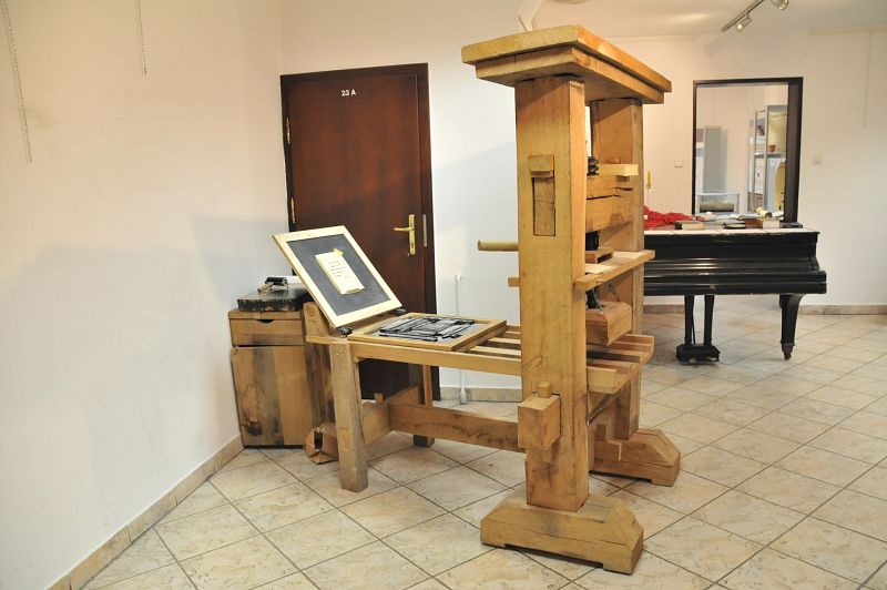 gallery_image